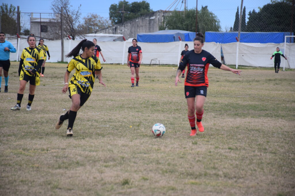 FÚTBOL FEMENINO