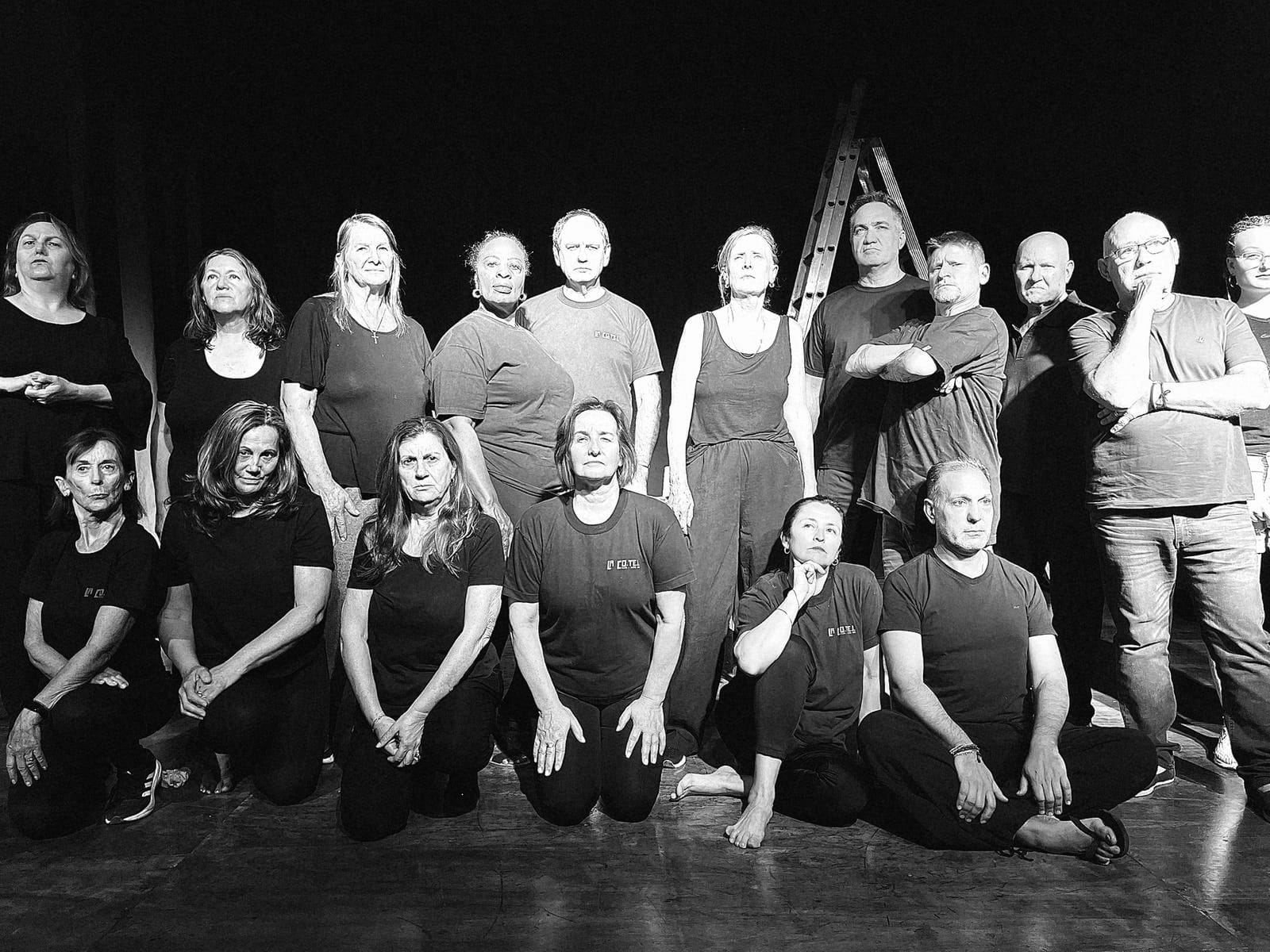 LACOTEI PRESENTA: IMPRO-HUMOR E HISTORIAS BREVES