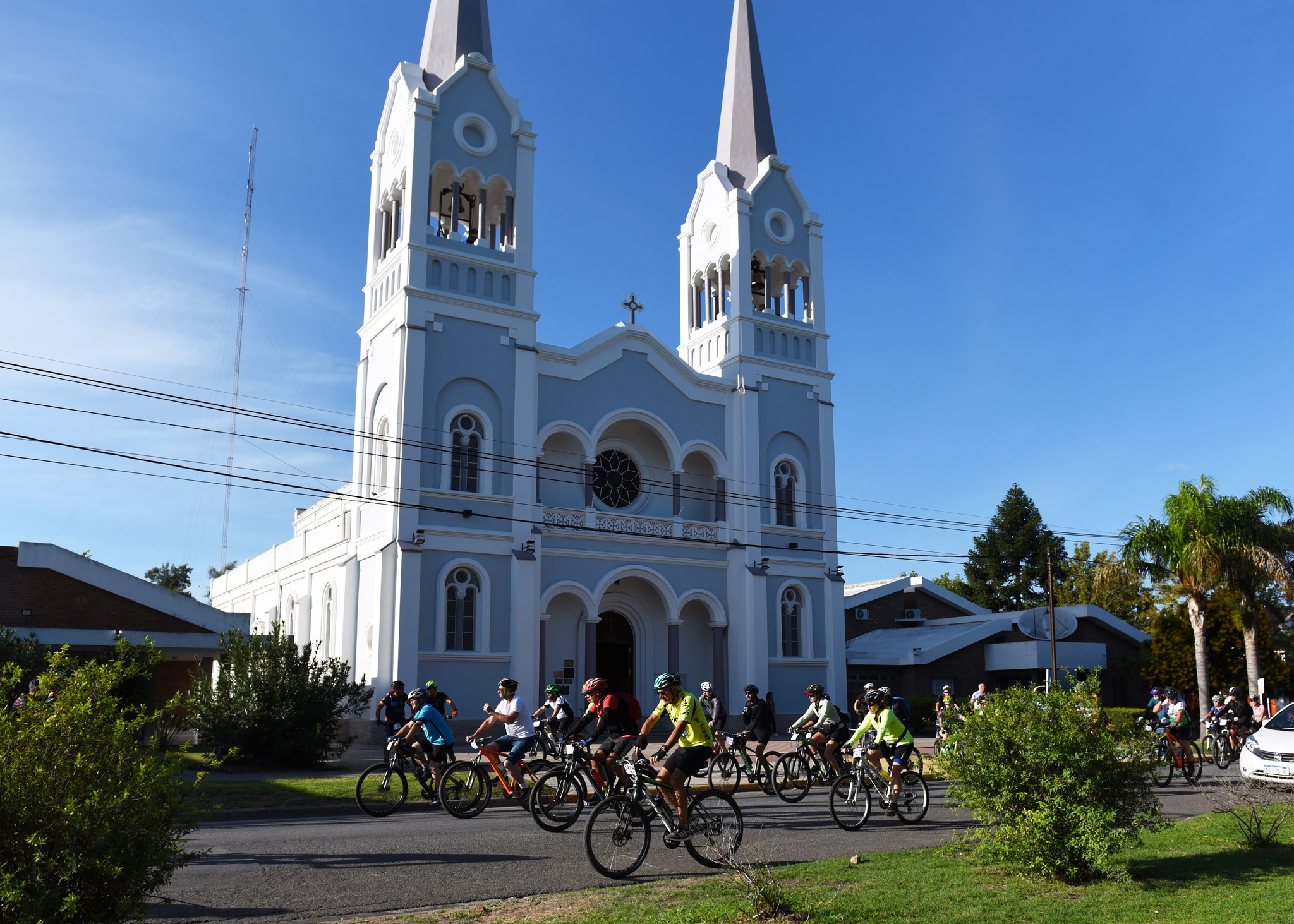 PEDALEAMOS POR LA FE